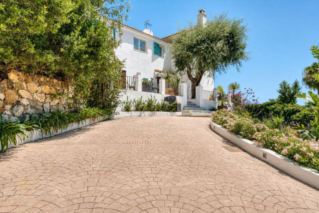 Main image of property: Andalucia, Malaga, Benahavis