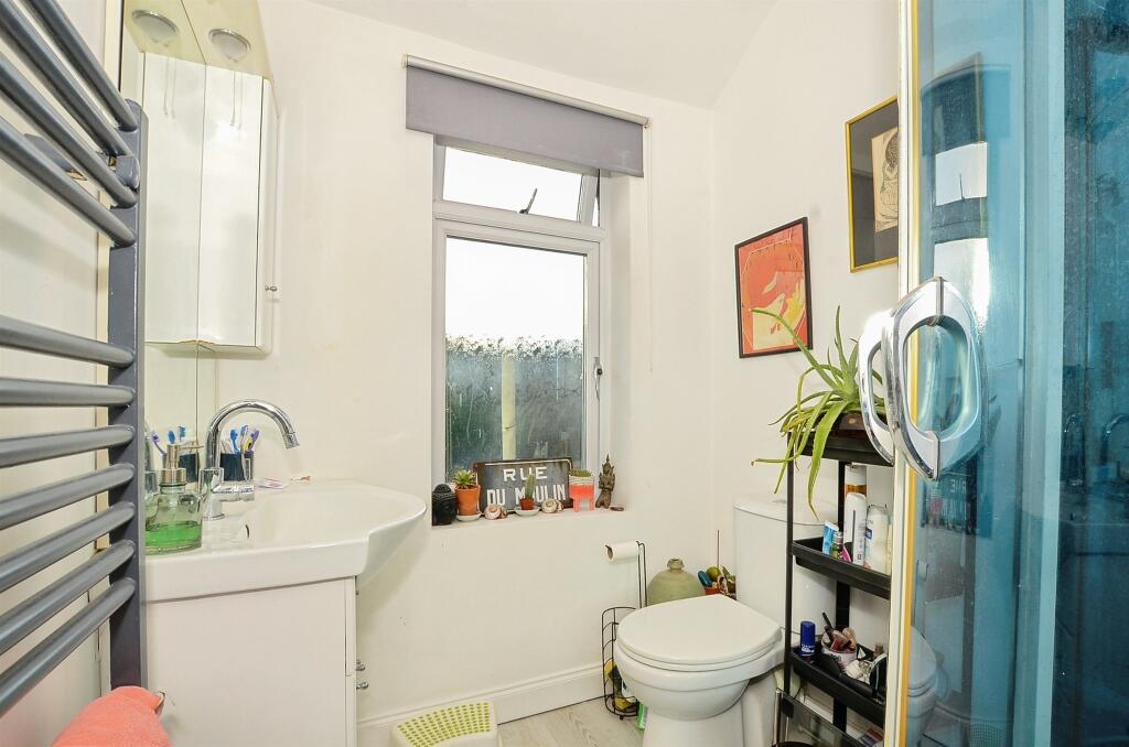 Additional image 7 of Kingcroft Road, Harpenden