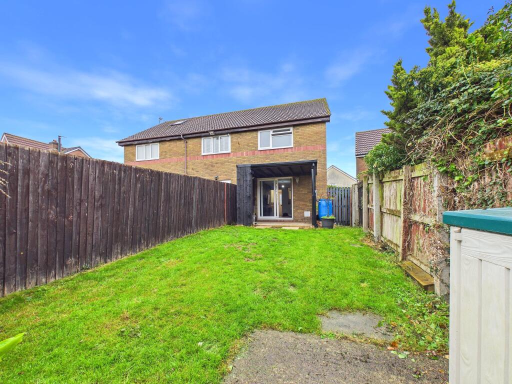 Readers Way, Rhoose, CF62 photo 3