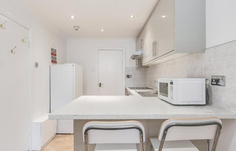 Apartment in London - View 4