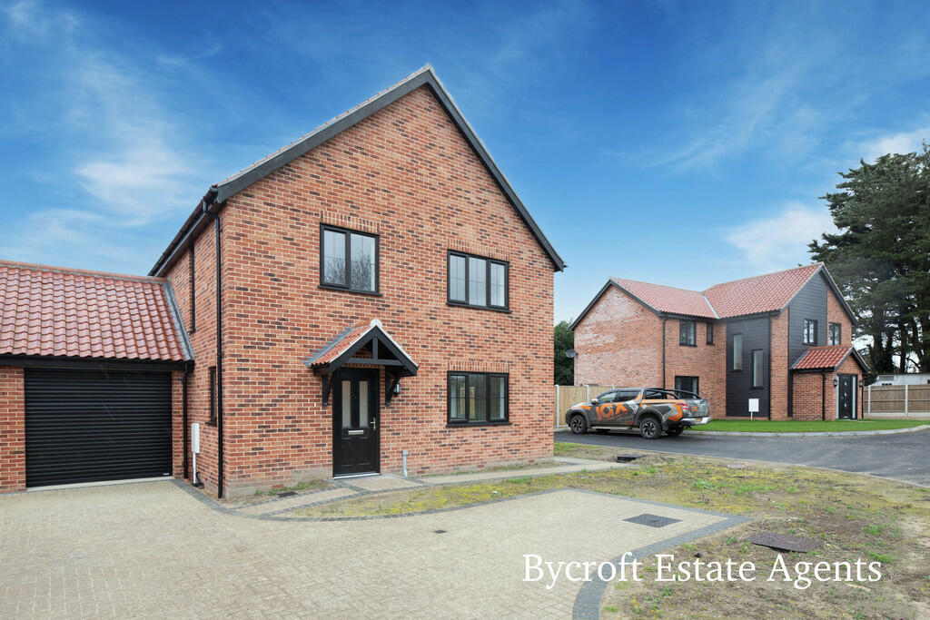 3-bed other on Butt Lane, Burgh Castle, £415,000