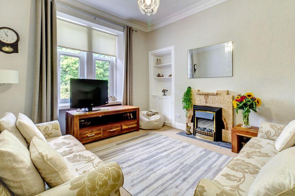 Apartment in Glasgow - View 2