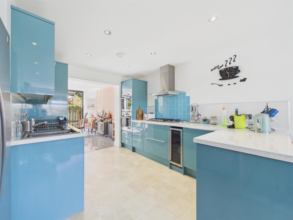 House in Exeter - View 5