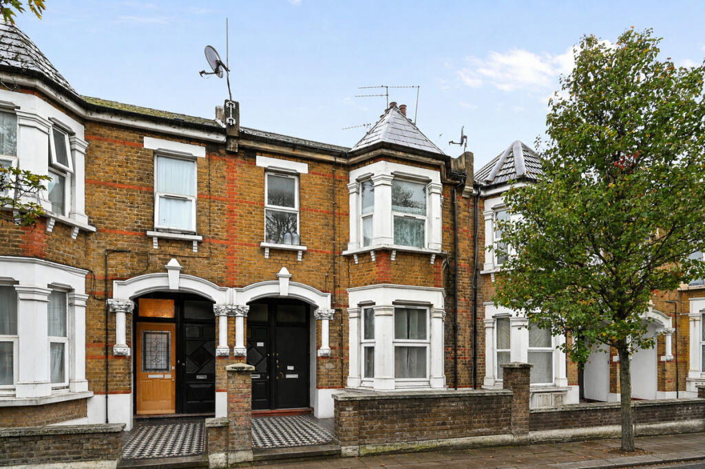 Main image of property: Hillside, London, NW10 8