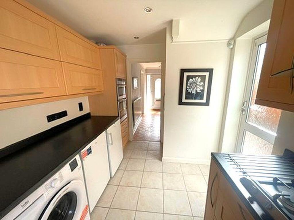 House in Slough, Wooburn - View 5