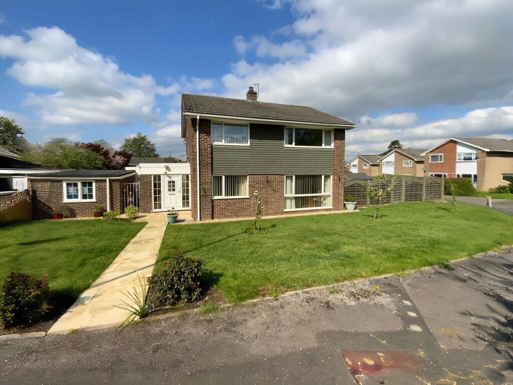 Main image of property: Chipping Sodbury, Bristol