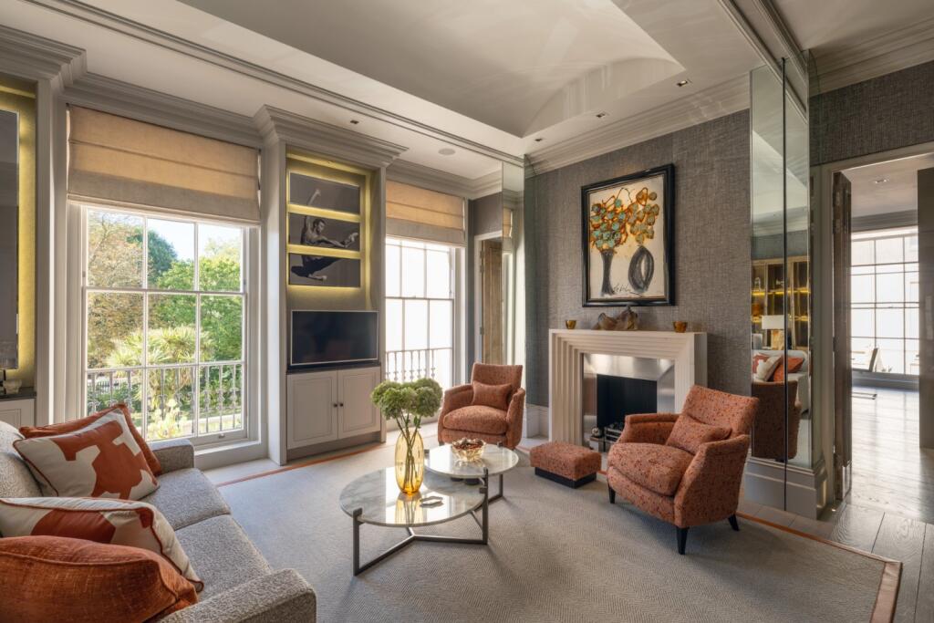 Apartment in London - View 3