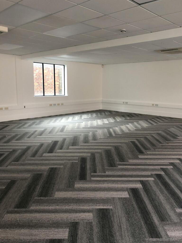 .Chariot House 2nd Floor