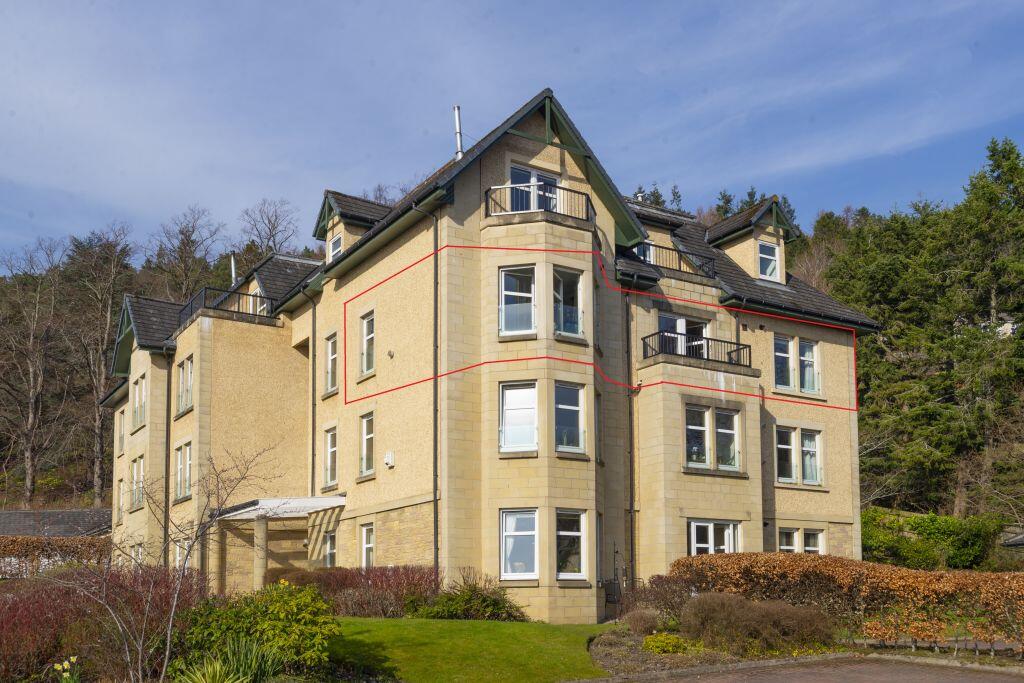 Main image of property: 18 Station Bank, Peebles, EH45 8EJ