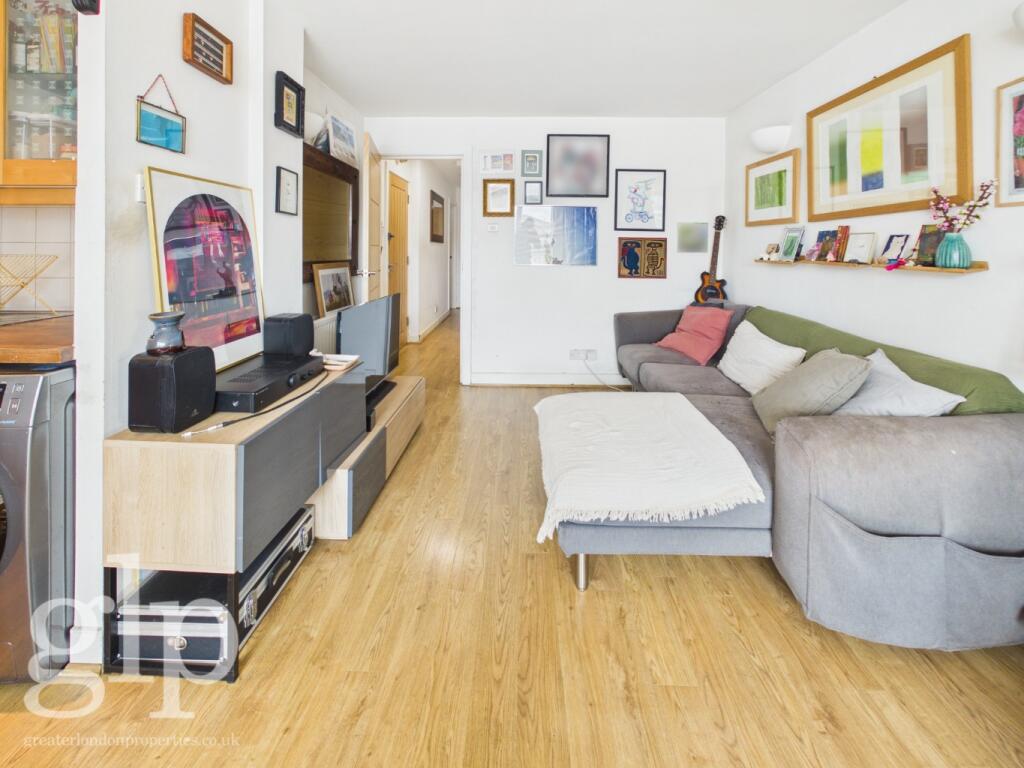 Apartment in London - View 2