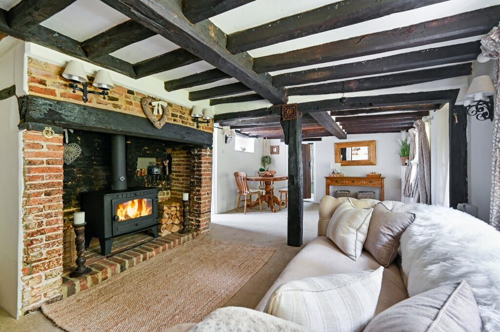 Gill Lane, Mersham, Ashford, TN25 photo 4