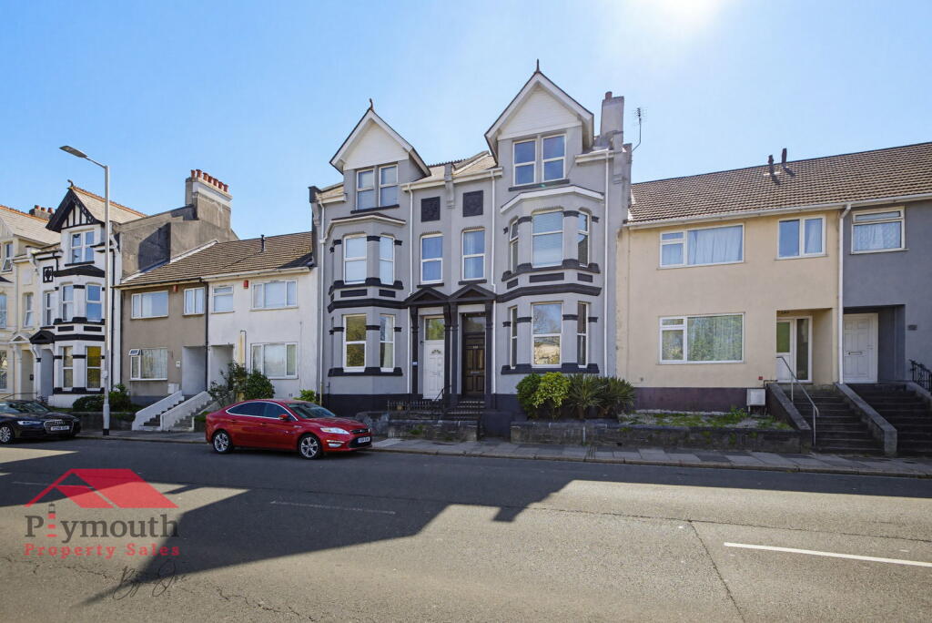 Main image of property: Saltash Road,Keyham,Plymouth,PL2 2BE
