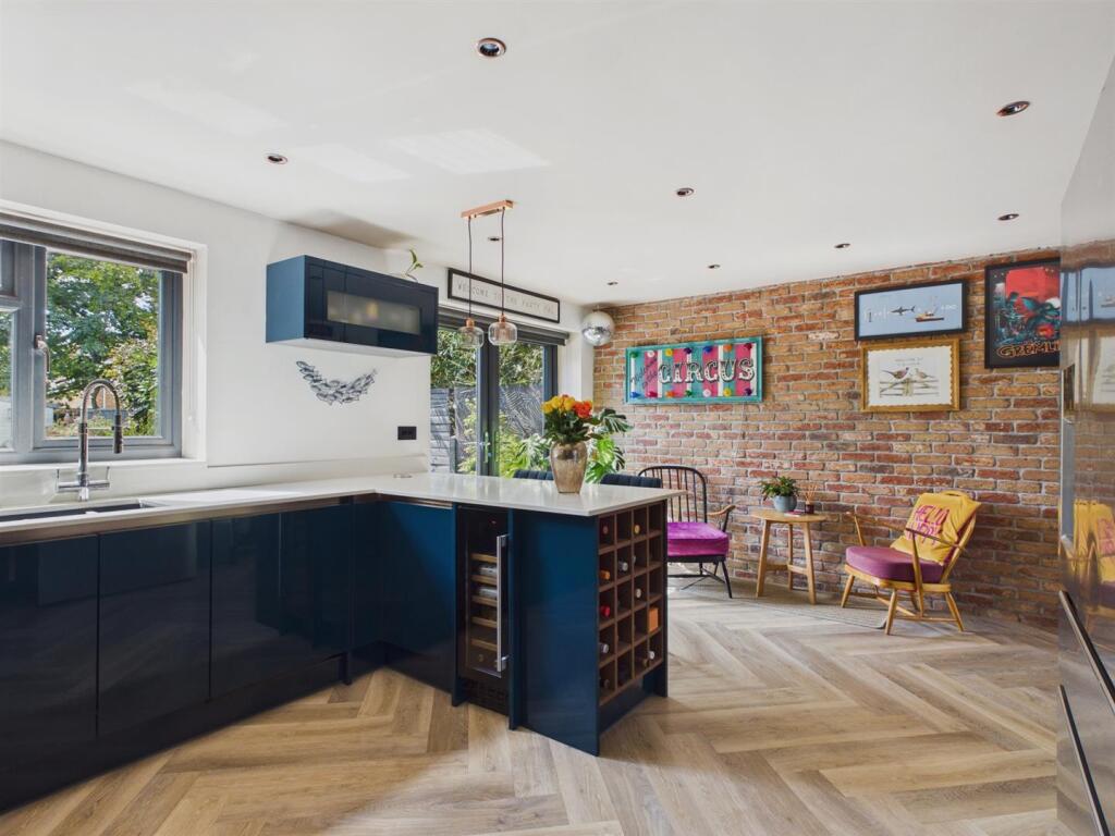 House in Worcester - More