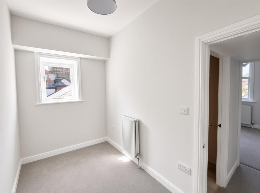 Apartment in Stockport - More
