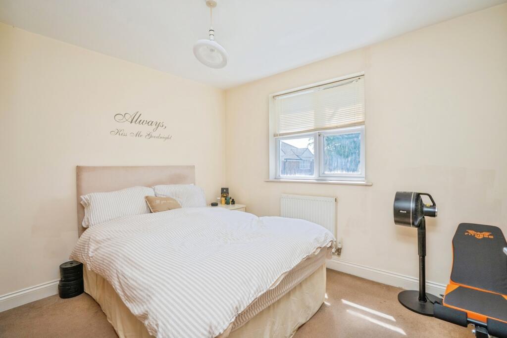 Strawberry Green, Portsmouth, Hampshire, PO2 - More