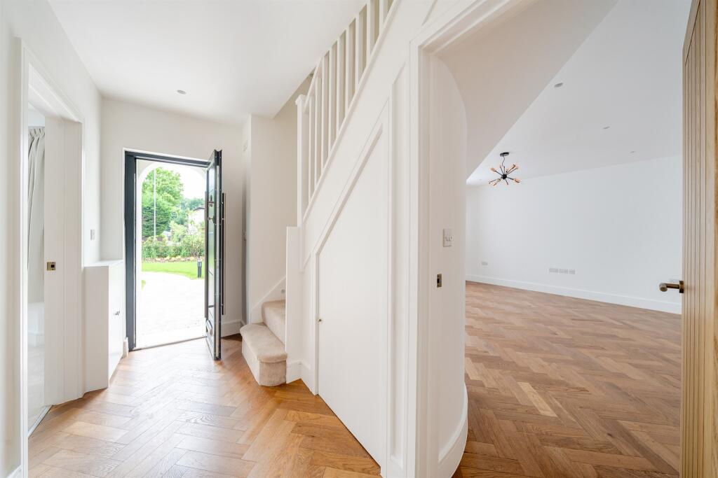 Additional image 9 of Mount Pleasant Lane, Bricket Wood, St. Albans