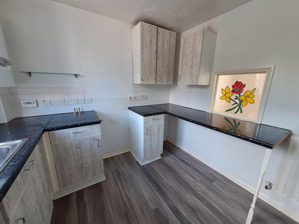 House in Gillingham, Medway - View 5