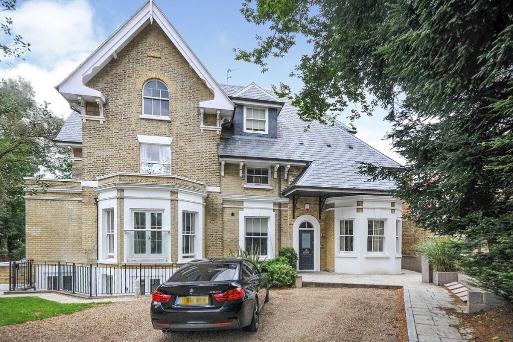 Main image of property: Fox Hill, London, SE19