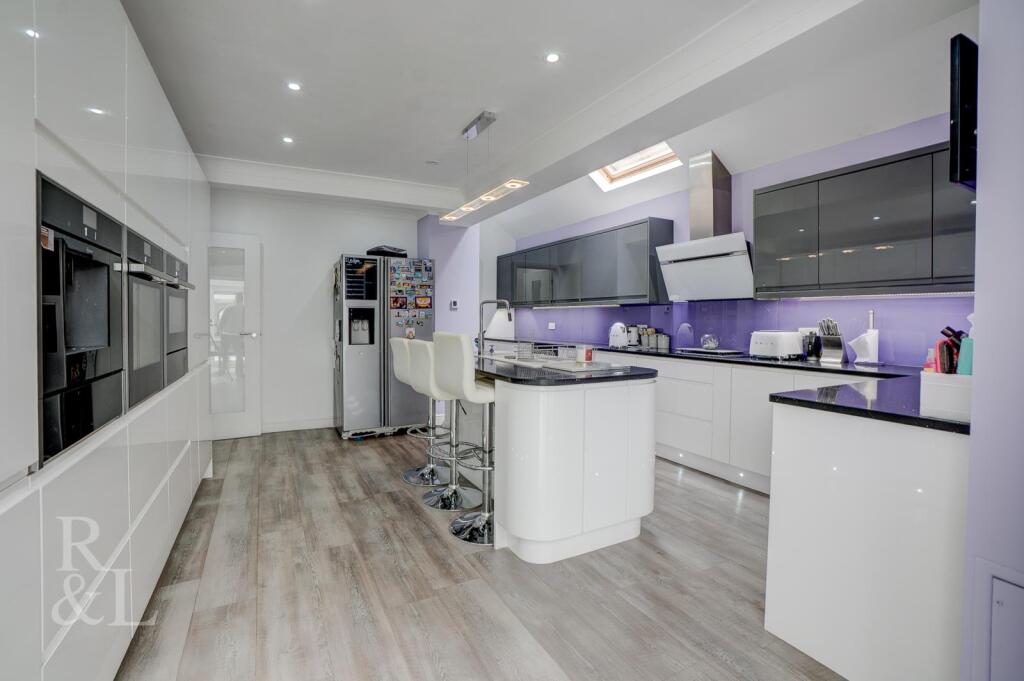House in Nottingham, Ruddington - View 4