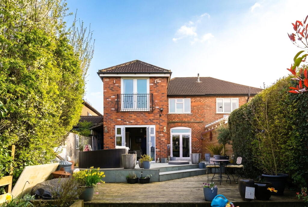 Additional image 24 of Streetsbrook Road, Shirley