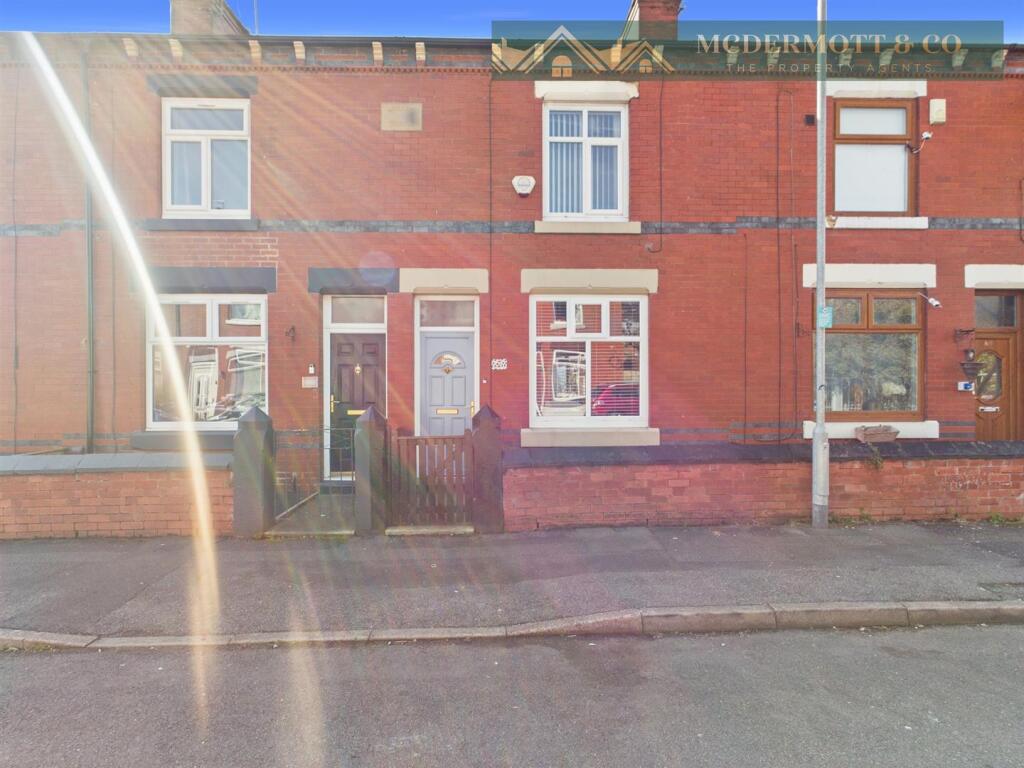 Main image of property: Hardman Lane, Failsworth, Manchester
