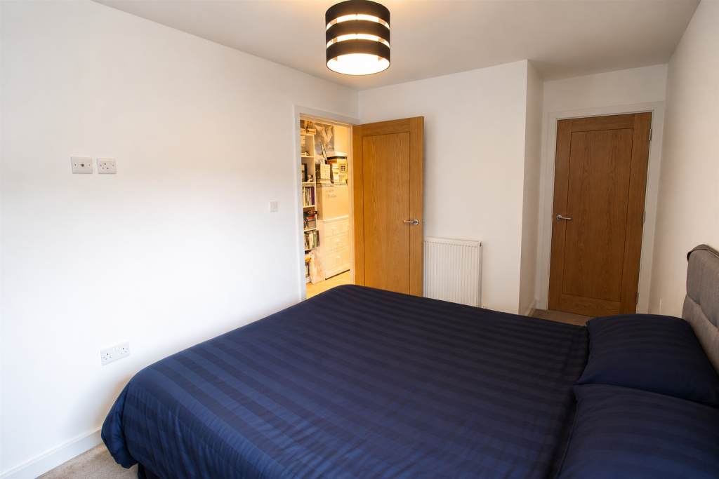 Apartment in Portsmouth, Drayton - View 5