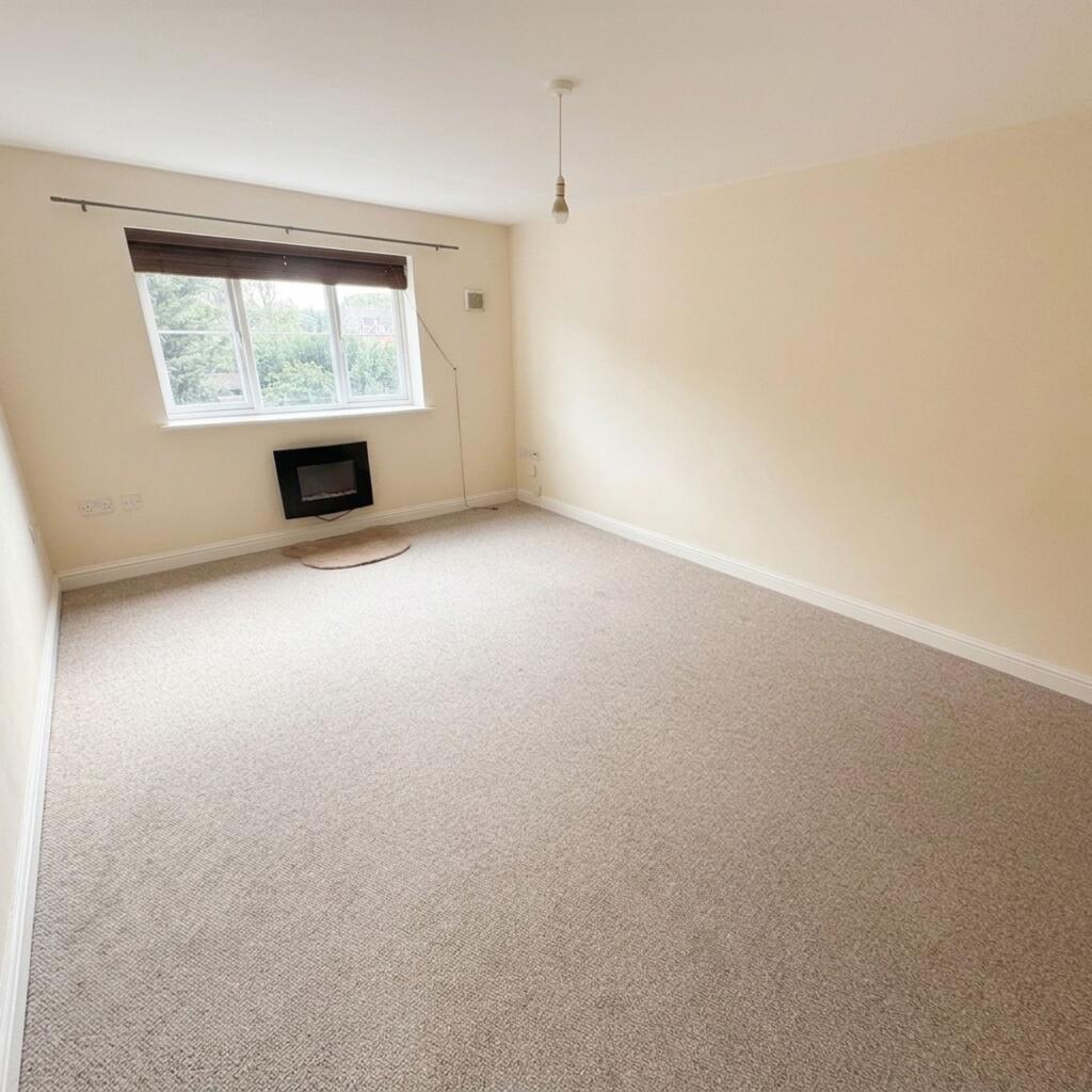 Apartment in Leighton Buzzard, Leighton-Linslade - View 3