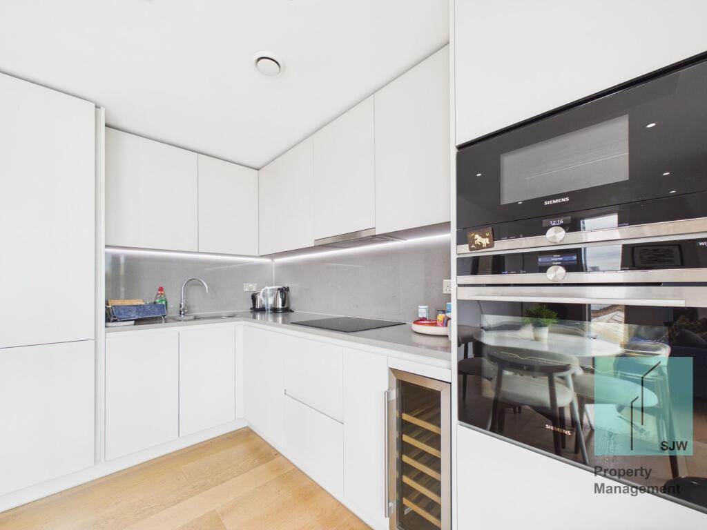 Apartment in London - View 3