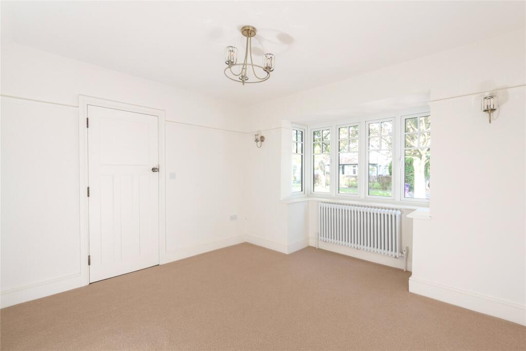 House in Stevenage - More