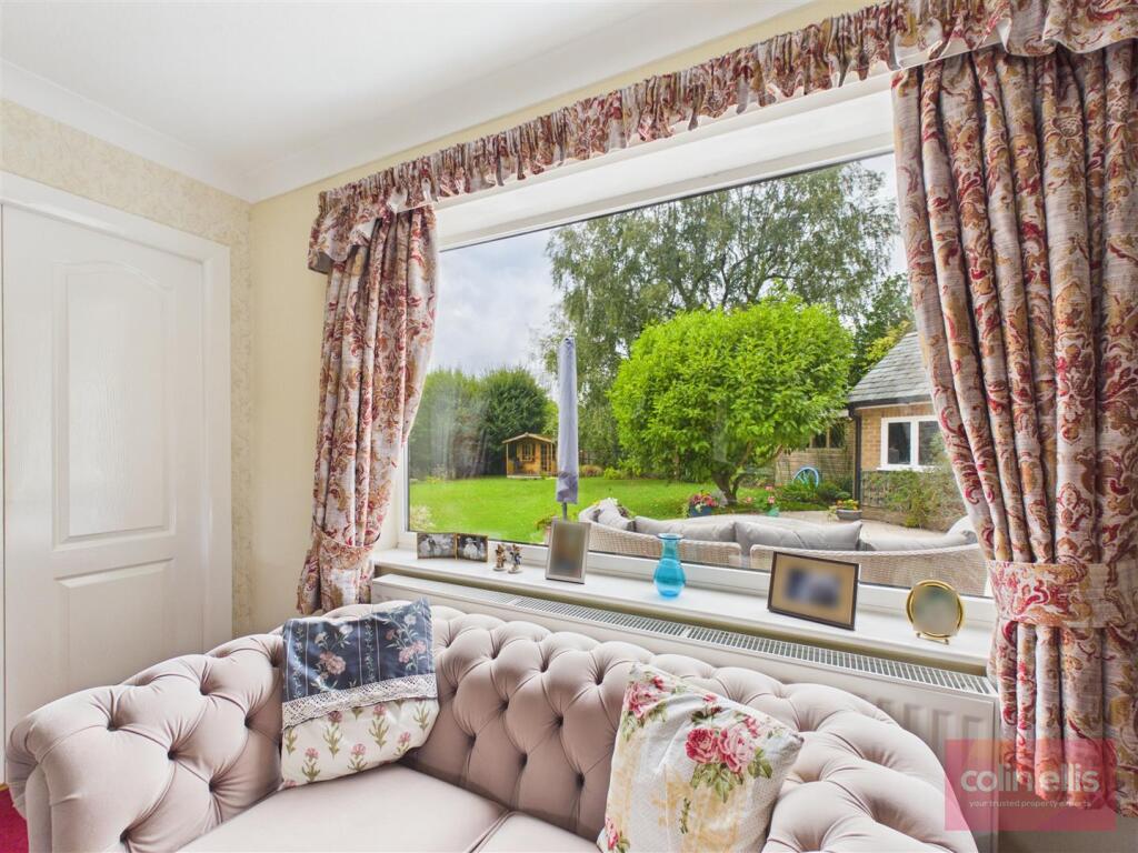 House in York, Burniston - More