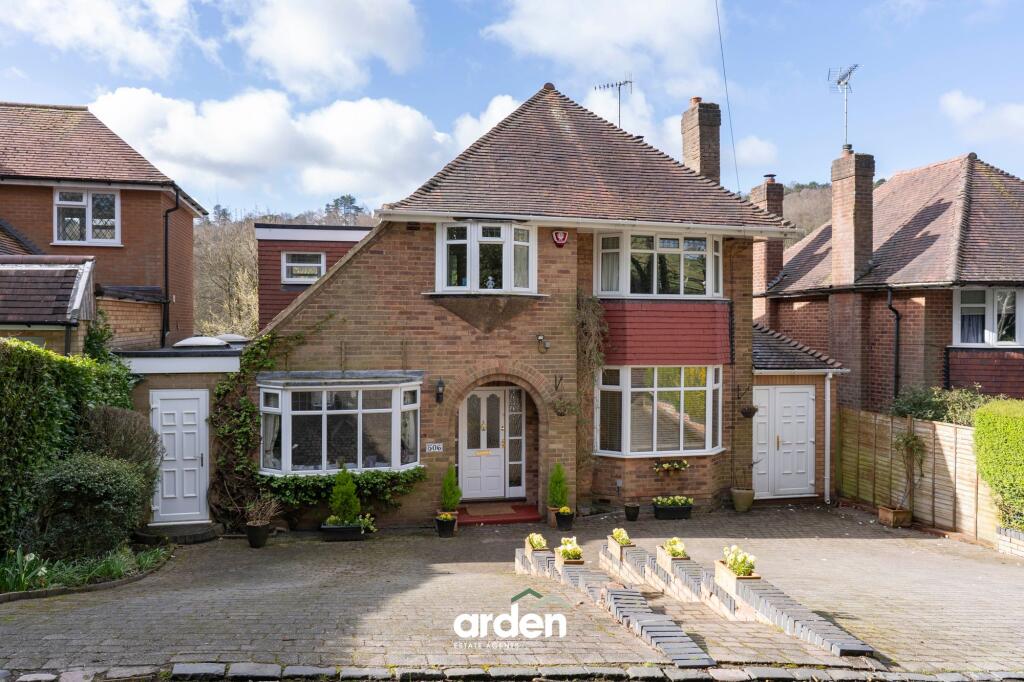 Main image of property: Groveley Lane, Cofton Hackett, B45