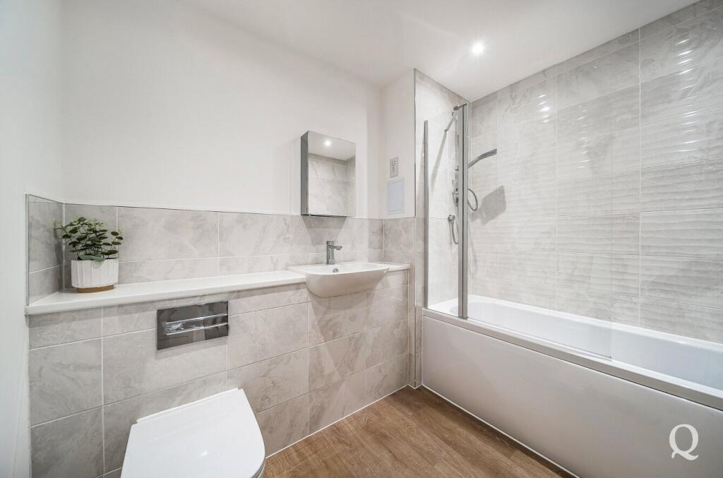 Apartment in Swale, Kent - View 5