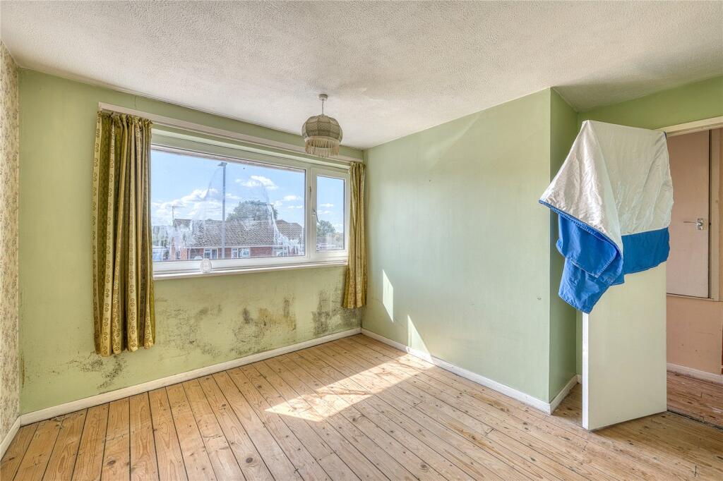 House in Stoke-on-Trent - View 5