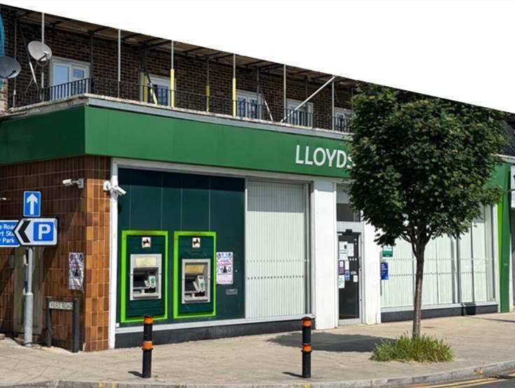 Main image of property: The Broadway, Debden, Loughton