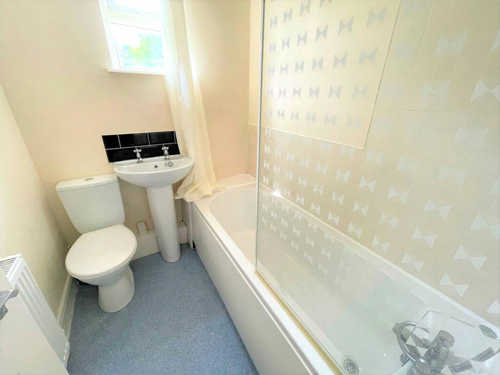New Row, Eldon, Co Durham, DL14 photo 2