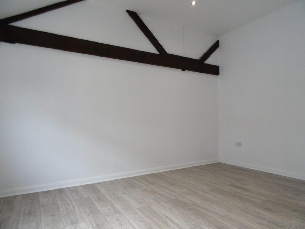 Apartment in Chelmsford - View 3