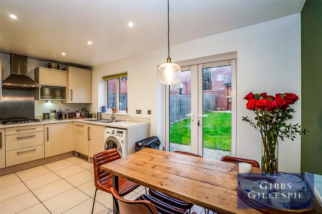 House in Hemel Hempstead, Little Chalfont - View 5