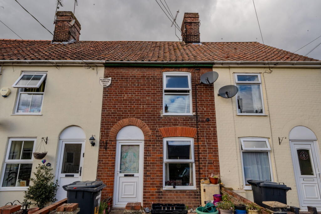 Main image of property: Pleasant Place, Beccles, NR34 9YD