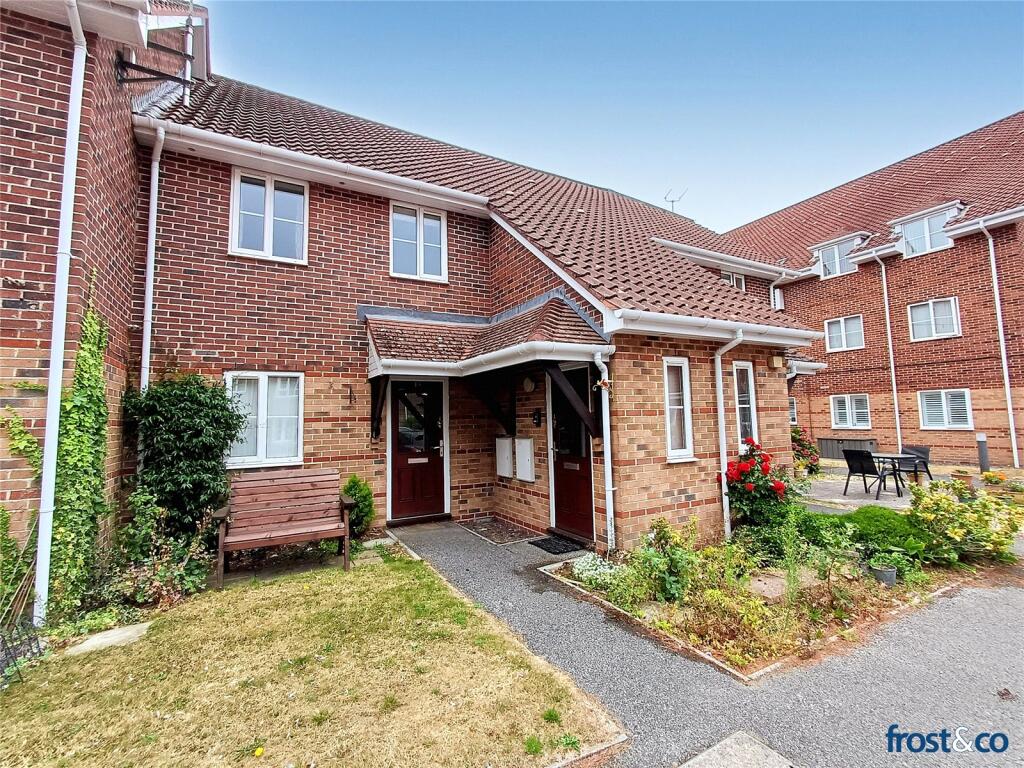 Main image of property: Park Road, Lower Parkstone, Poole, Dorset, BH14