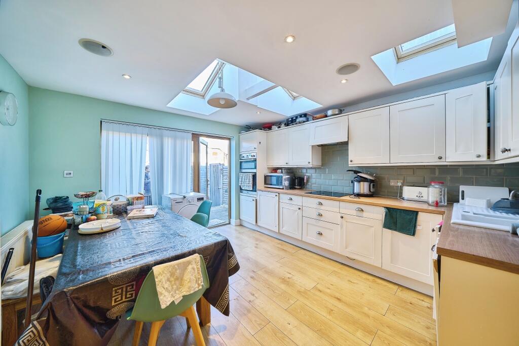 House in Watford - View 2