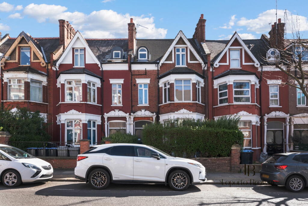 Apartment in London - View 4
