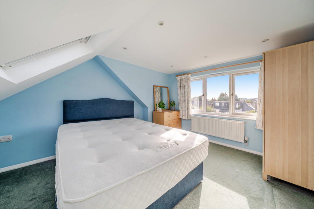 House in London, Summerstown - View 4