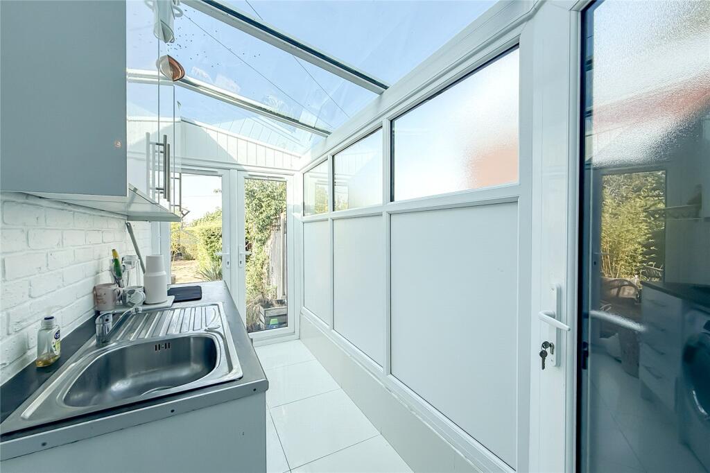 House in St Albans - View 5