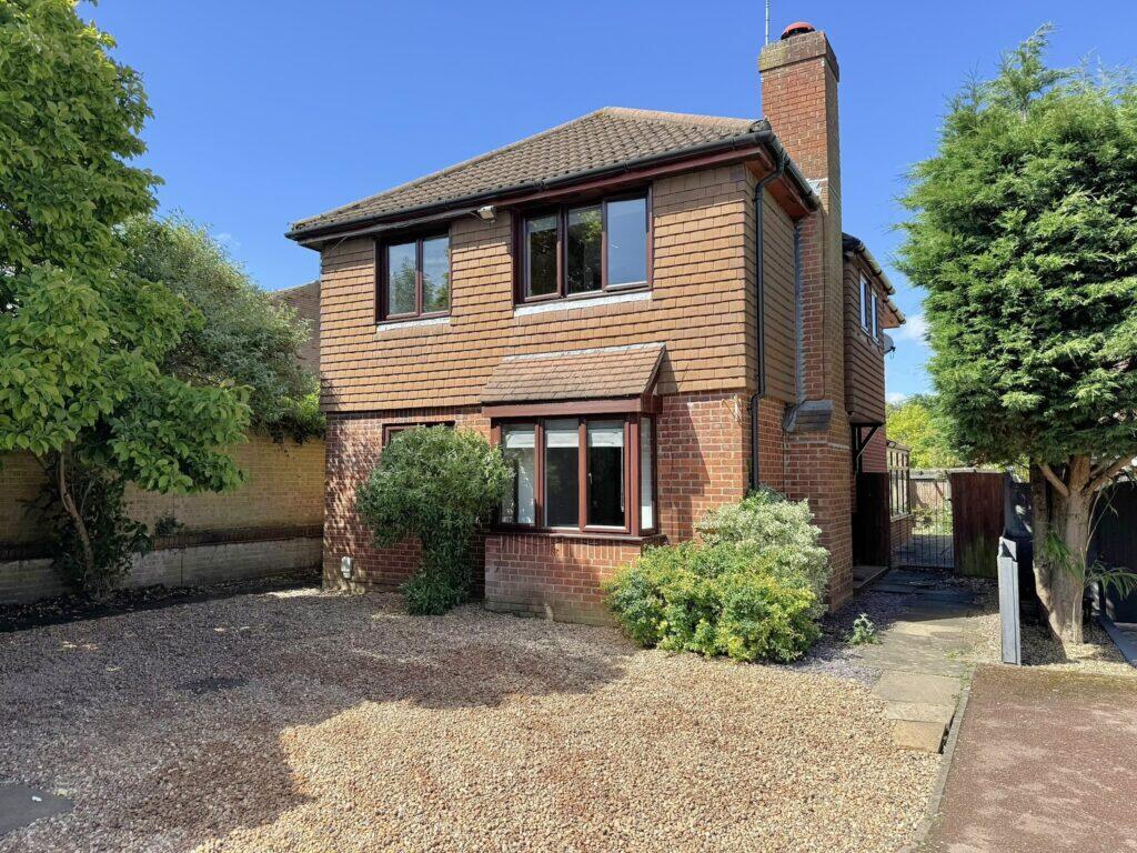 Main image of property: Mill Lane, Brackley, Northants, NN13