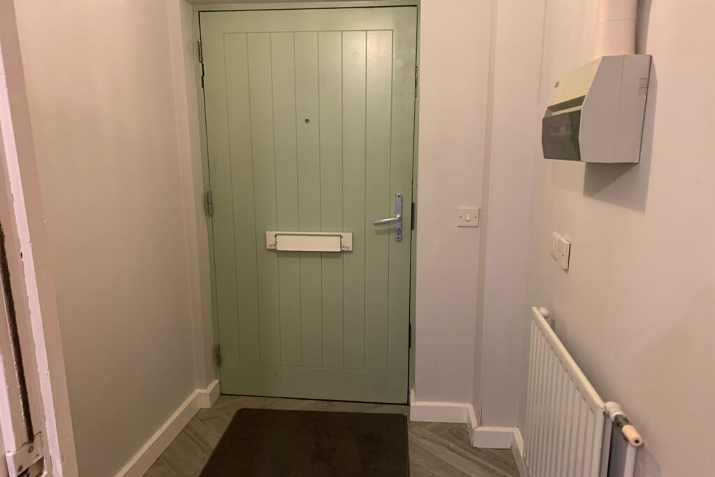 Waterbridge Mews, Runcorn, WA7 2SN photo 3