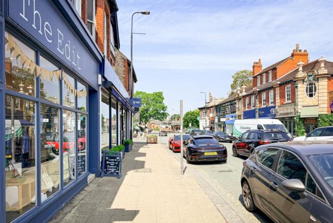 retail unit to let in Hale, Cheshire1.png