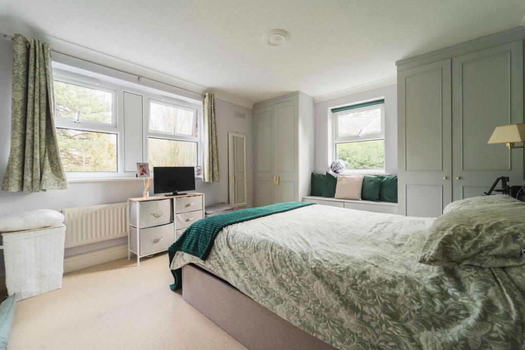 Main image of property: English Court, Surrey Road, Bournemouth, BH2 6BP