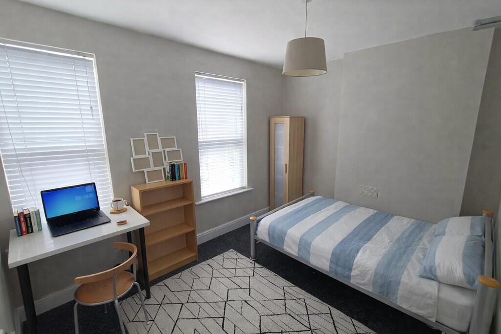 Property photo 8