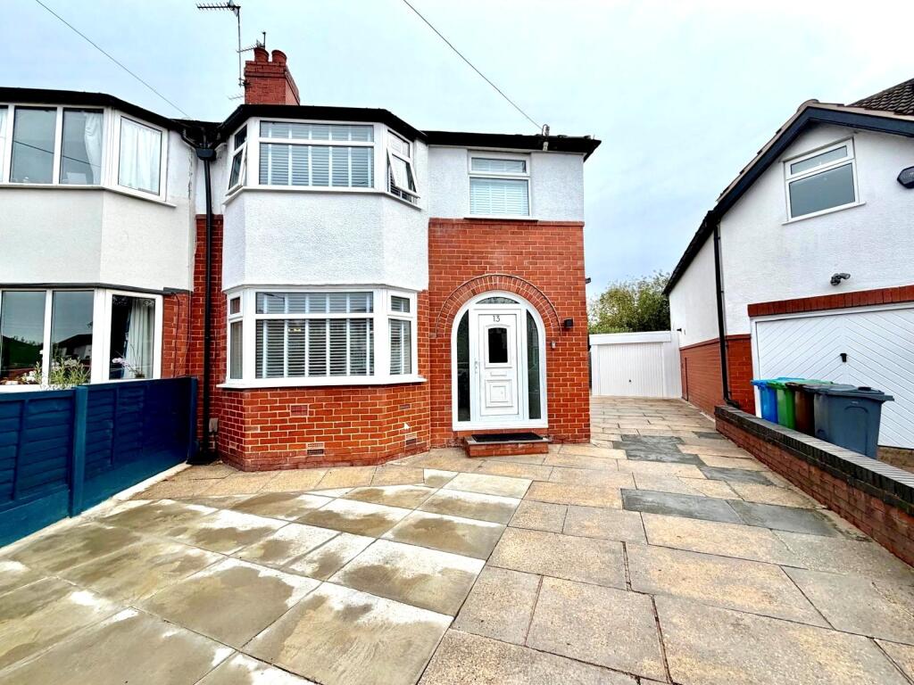 Main image of property: Woodford Gardens, Didsbury, M20 2TF