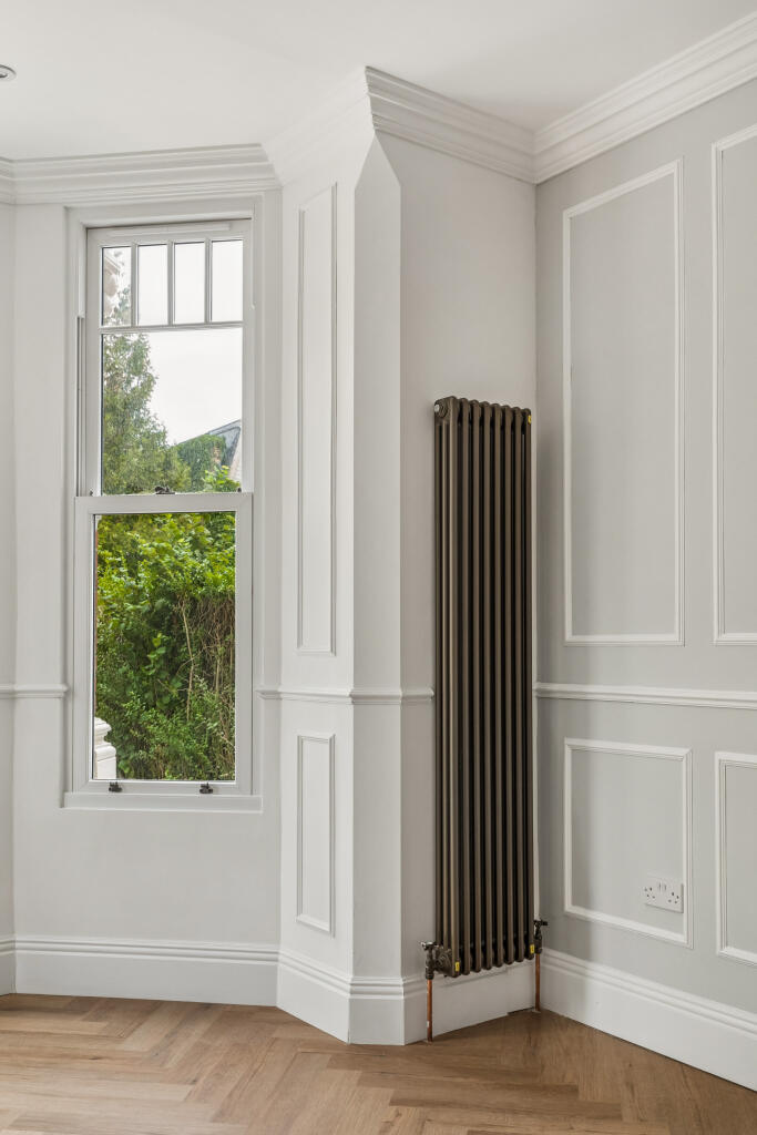 Apartment in London, Woodside Park - More